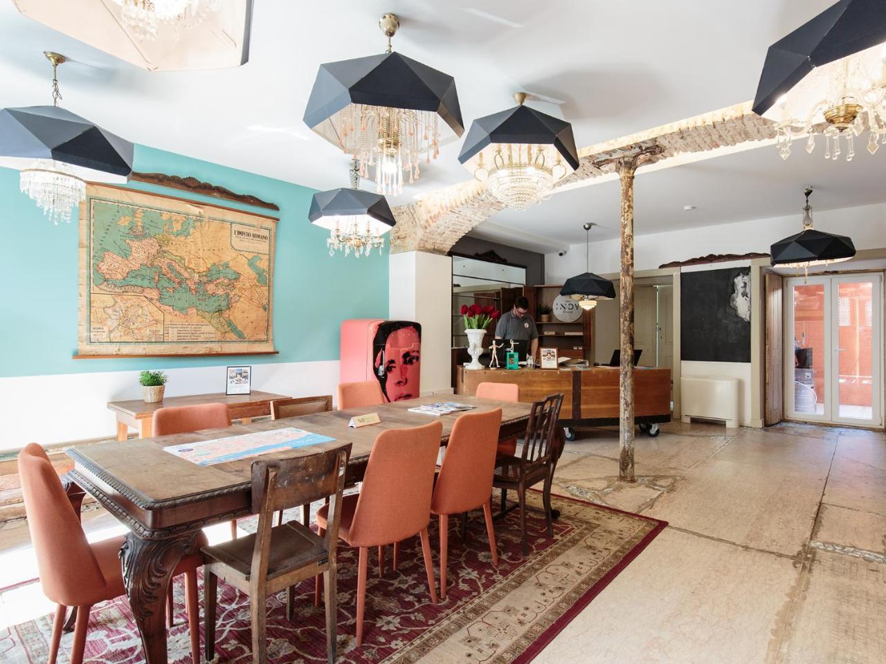 The Indy House - & 3* Lisbon